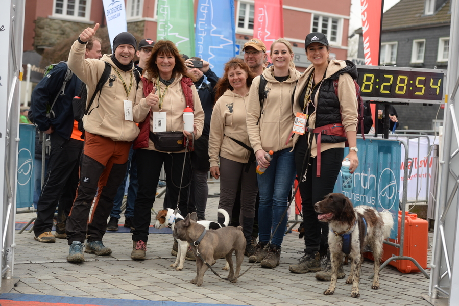 Hunde sind herzlich willkommen, Verpflegung inklusive | Bergische 50 · Das Sport-Event im Bergischen Land